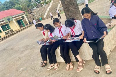 📃Đọc và làm theo báo đội📜